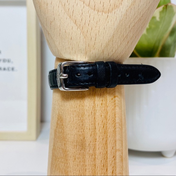 Fossil Silver Dial Black Leather Ladies Watch - Picture 3 of 5